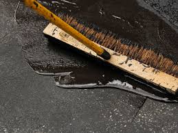 Let's start off by explaining the main problems with a blacktop asphalt driveway. How To Seal A Driveway And Fix Cracks