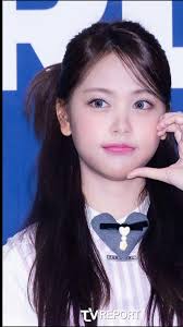 CARMEN BLUE CARPET??!?!?!? #CARMEN #카르멘 #Hearts2Hearts #하츠투하츠 #h2h