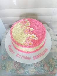 When we were growing up, my mom always made our birthday such a big deal. Simple Birthday Cake For Little Cakes By Savi Cakes Facebook
