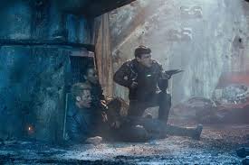 This article lists characters of star trek in their various canonical incarnations. Star Trek Into Darkness Star Trek In Intuneric 3d 2013 Film Cinemagia Ro