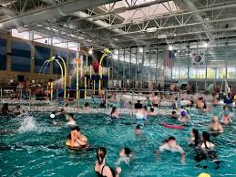 You walk in the door and right away there are several people there to help you, and they actually know what they are talking about!!! Snohomish Aquatic Center 25 Photos 62 Reviews Swimming Pools 516 Maple Ave Snohomish Wa Phone Number