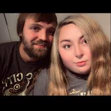 Can someone please help!? I need these quick & I'm struggling lol. I need  mom, dad, aunt, sister, and Mamaw