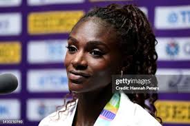 122 Dina Hannah Photos & High Res Pictures