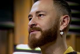 Fred Bruno comenta repercussão após suposto interesse em Rodrigo Simas:  "Por que é um tabu tão grande?"