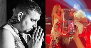 Η πρώην σύντροφός του, αρετή, είπε το δικό της αντίο με έναν συγκλονιστικό τρόπο. Nggcse6ujprb2m