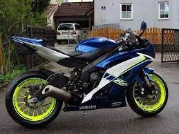 Nice Yamaha R6 Metellic Blue And White Sport Bikes Bike Yamaha R6
