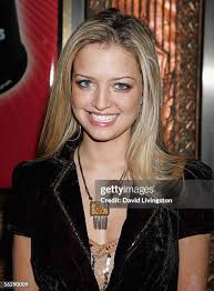 134 Lauren Irving Photos & High Res Pictures