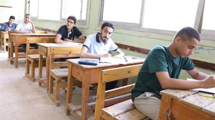 70 % من طلاب الثانوية العامة تراوح مجموعهم بين 60 و80% | مصراوي