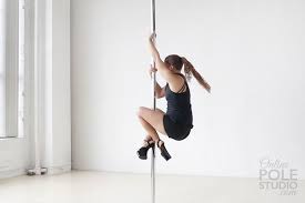Common mistakes to avoid with pole dancing for beginners. Beginner Pole Dance Moves