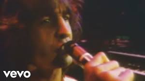 La musica è un qualcosa che ci accompagna durante la nostre vita. Kansas The Band The Story Of The Carry On My Wayward Son Hitmakers Louder