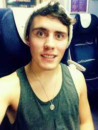 Pin By Niyah Ali On Youtubers Alfie Deyes Dog Tag Necklace Style
