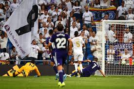 Real valladolid will host reigning la liga champions real madrid at the josé zorrilla stadium on saturday as they look to keep their survival hopes alive. El Valladolid Rasca Un Punto Del Bernabeu Ante Un Madrid