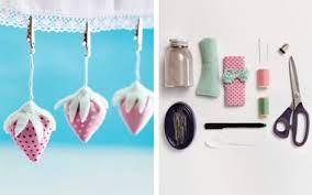 This should do the trick and keep your cover in place. Blog Diy Strawberry Tablecloth Weights Burdastyle Com