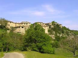 On quitte les stations alpines et après avoir traversé une région encaissée, si bien décrite par jean giono, on arrive à sisteron. Oppedette Wikipedia