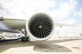 In february 2018, an older boeing 777 operated by united and bound for honolulu suffered an engine failure when a cowling fell off about 30 minutes before the plane landed safely. The Art Of Engineering The World S Largest Jet Engine Shows Off Composite Curves Ge News