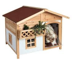 Venez Vite Decouvrir Sur Www Animaleco Com Cette Niche Pour Chien Facon Tyrol Alpin Grace A Son Isolation Renforcee Elle Protegera Niche Chien Niche Chien