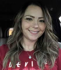 Kara Benoit's Instagram, Twitter & Facebook