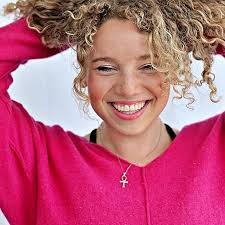 Amazon.com: Selin Bilgin: books, biography, latest update