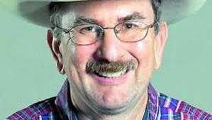 Hoffman: Texan Smith captures stock contractor award