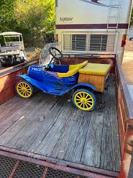 Just bought this and am about to start freshening it up. The steering  column is frozen and will not turn. Looks like it's just a steel rod that  runs through a steel