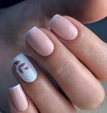 Aprende a llevar tus uñas decoradas sencillas hechas en muy poco tiempo y consiguiendo resultados sorprendentes. Mundo Isan Decoraciones De Unas Sencillas Y Muy Lindas Facebook