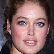 She appeared in eight victoria's secret fashion shows from 2005 through 2014 and served as a victoria's. Who Is Doutzen Kroes Dating Now Boyfriends Biography 2021