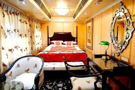 Palace On Wheels India Train Luxury Train Palace Luxurious Feeling
