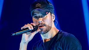 Enrique Iglesias to return to Mumbai for a live performance this October  after a decade: Report