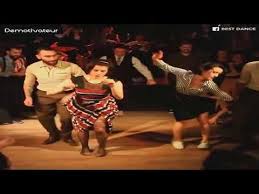 Sadik Gulsun Erik Dali Karanfilim Moruna 2019 Yok Boyle Bir Oynama Sekli Canli Performans Youtube Youtube Muzik Musica