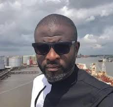 Happy Eid Al-Fitr wish from Saucerman Tyre