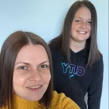 Amy Jepson's Instagram, Twitter & Facebook