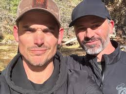 Send HI and a special word. I know you are out there somewhere My love 😍  when this gets to you i want you to know that. You came into my life.Say