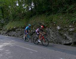 Patrick konrad décroche sa première victoire sur le tour de france après un numéro en solitaire ! File Tour De France 2021 Etape 10 A Chambery Echappee 2 Jpg Wikipedia