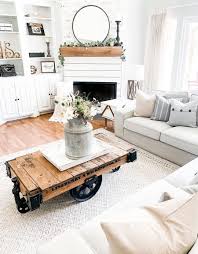 Elle decor teaches us that neutral, light palettes open up smaller room. 21 Best Modern Farmhouse Living Room Decor Ideas