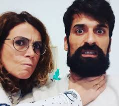 She was born in 1980s, in millennials generation. Socorro Antonio Raminhos Mostra Foto Do Casamento E Nao Imagina Como Ele Esta Nacional Flash