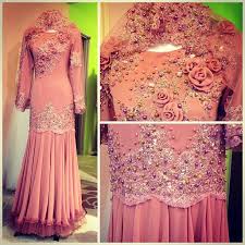 Baju pengantin modern ini mesti ramah lingkungan dengan harga terjangkau. Facebook