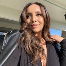 Aracely Davila's Instagram, Twitter & Facebook