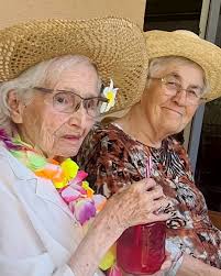 𝗗𝗶𝗲 𝗭𝘂𝗸𝘂𝗻𝗳𝘁 𝗱𝗲𝗿 𝗢𝗿𝘁𝗵𝗼𝗽ä𝗱𝗶𝗲 𝘂𝗻𝗱  𝗨𝗻𝗳𝗮𝗹𝗹𝗰𝗵𝗶𝗿𝘂𝗿𝗴𝗶𝗲 🚀 Dr. med. Philip Helm wird ab Januar im  EVK Bergisch Gladbach als neuer Chefarzt die Klinik für Orthopädie, Unfall-  und traumatologische Wirbelsäulenchirurgie ...