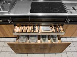 Jika anda berpuas hati dengan hasil kerja kami, boleh lah hubungi kami untuk mendapatkan khidmat rundingan dan sebut harga secara percuma. Natural Skin Kitchen Rekaan Dapur Elegan Oleh Minacciolo Kitchen Fittings Diy Kitchen Storage Knotty Pine Kitchen