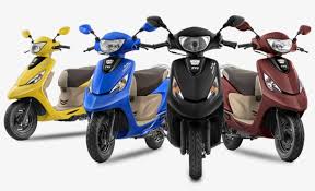 Tvs scooty pep plus was designed and launched by the tvs motor company. Best Scooters Scooty For Women In India 2020 21 Price Mileage Specifications Colors Images