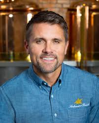 Ex-Anheuser-Busch exec calls Dylan Mulvaney partnership a 'mistake'