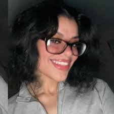 Ava Petersen's Instagram, Twitter & Facebook