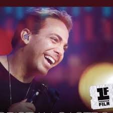 Sandy Benitez (@sandypaob)