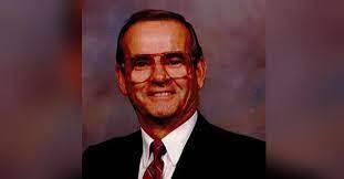 Ray Metts's Instagram, Twitter & Facebook