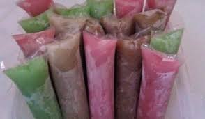 Kamu bisa menjualnya menjadi salah satu menu es lilin. Cara Membuat Es Lilin Aneka Rasa Enak Resep Lilin Masakan Indonesia