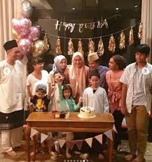 Restoran deen is one of the more popular nasi kandar restaurants in penang. Myartis Com Myartis My Artis 6 Gambar Saat Nabila Huda Amy Search Ibu Tiri Berbaik Semula