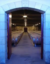 Quant à romain bouteille, il a longtemps passé de nombreuses semaines, chaque année, dans ce lieu reculé. Bienvenue Aux Vignobles Romain Maison Vignobles Romain Maison