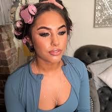 Amber Brunton's Instagram, Twitter & Facebook