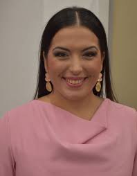 Fallas VLC-Paula Abel entrevista a Lluna Alba Sala Payá, Castielfabib-M.  Sant Joan, Campanar