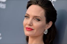 Comment savoir dans quel pays vivent les plus belles femmes alors qu'il y a tant de belles filles sur notre planète ? Qui Sont Les 10 Plus Belles Femmes Du Monde En 2018